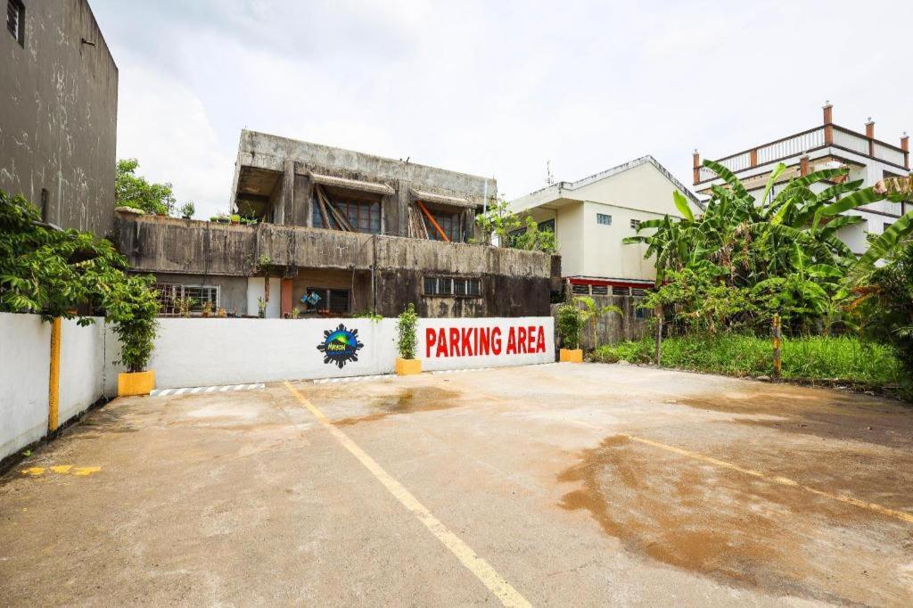 Mayon Backpackers Hostel Легазпи Екстериор снимка